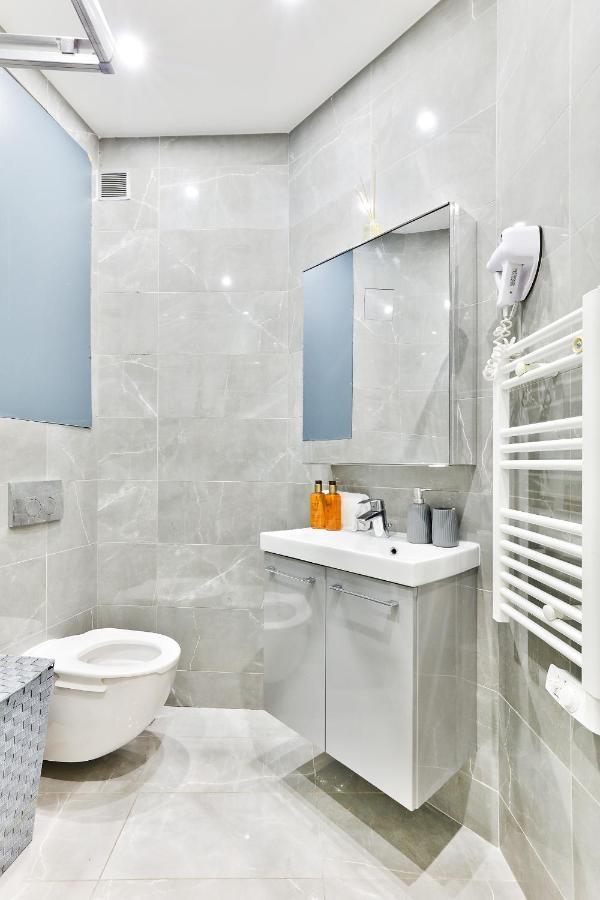 57-Luxury Parisien Home Sebastopol 1 Buitenkant foto